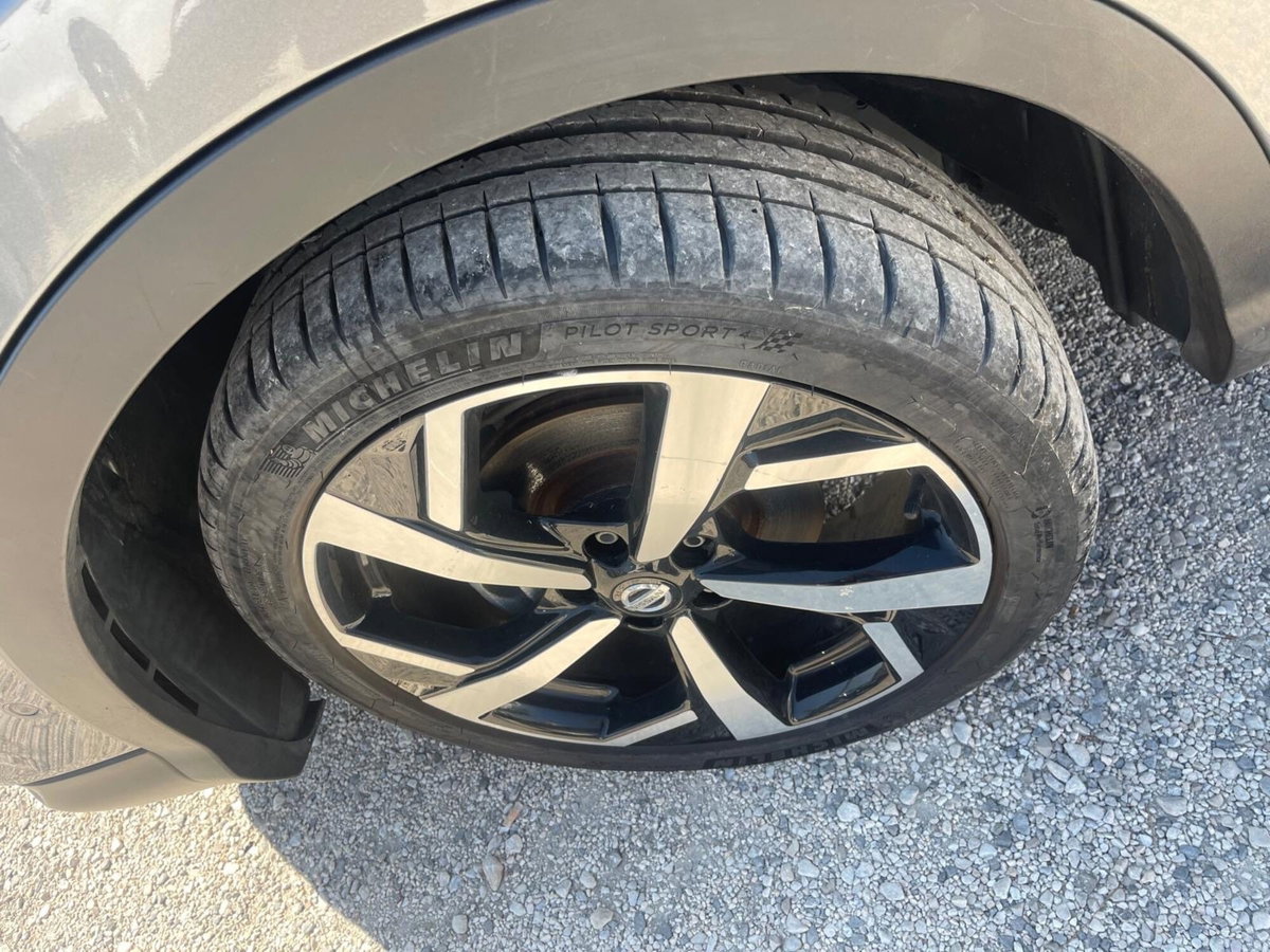 Nissan Qashqai 1.5 dCi 115 CV Tekna (9)