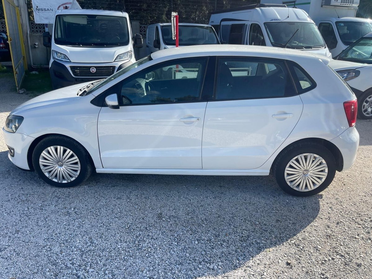 Volkswagen Polo 1.6 TDI DPF 5 porte Highline BlueMotion Technology (2)