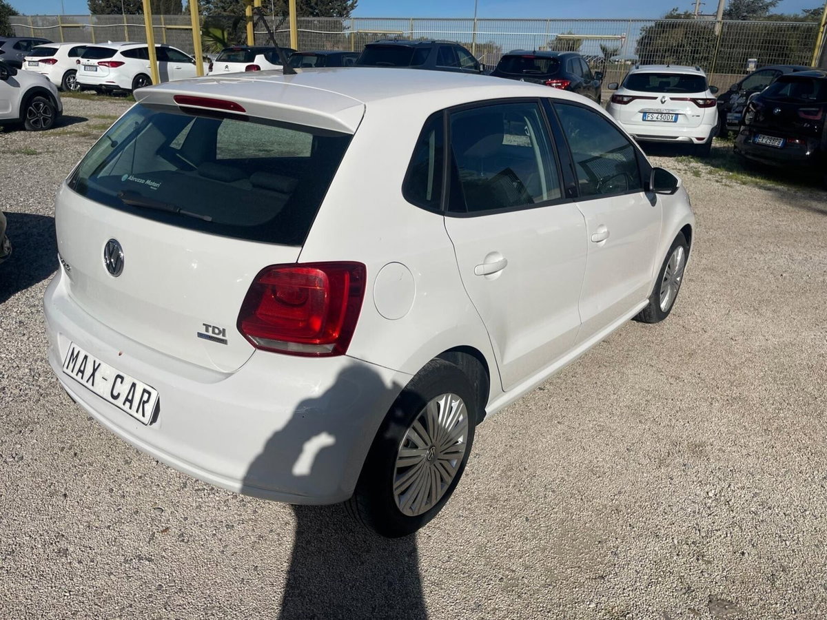 Volkswagen Polo 1.6 TDI DPF 5 porte Highline BlueMotion Technology (8)