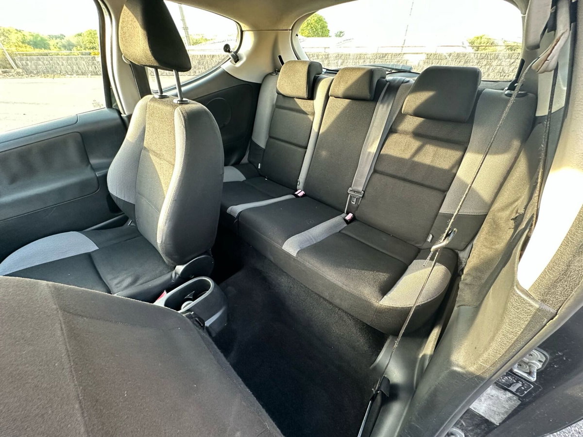 Peugeot 207 8V 75CV 3p. Access (11)