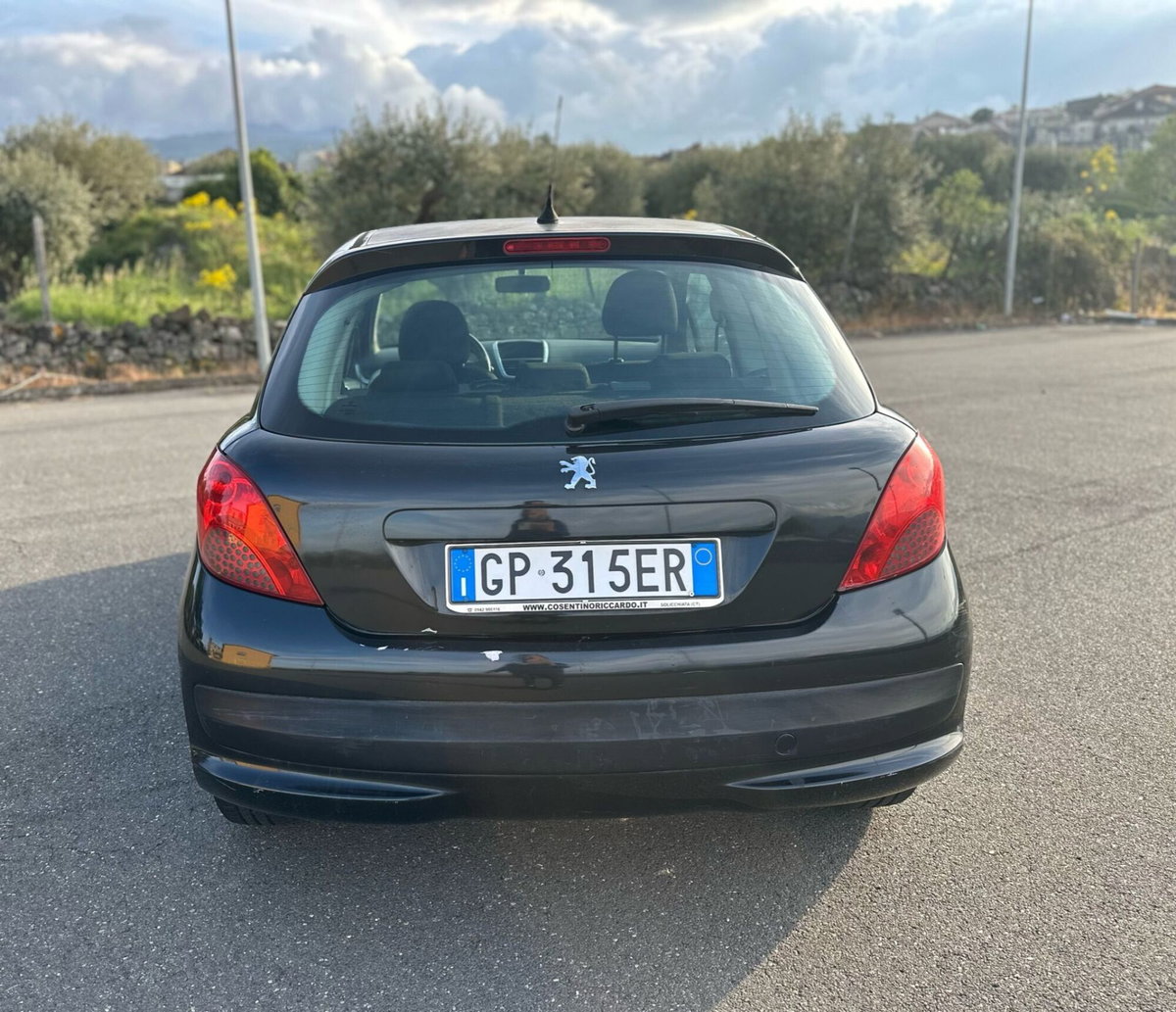 Peugeot 207 8V 75CV 3p. Access (4)