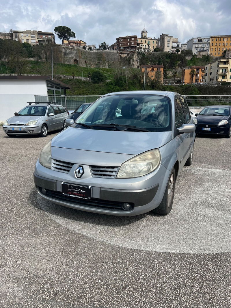 Renault Scenic E-Tech Electric 1.9 dCi/130CV Luxe Dynamique