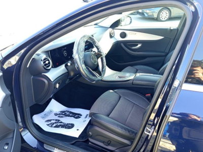 Mercedes-Benz Classe E Station Wagon 300 de Auto EQ-Power Business Sport (8)