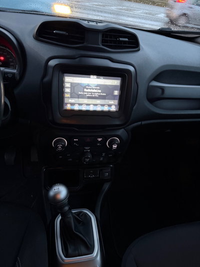 Jeep Renegade 1.6 Mjt 120 CV Limited (7)