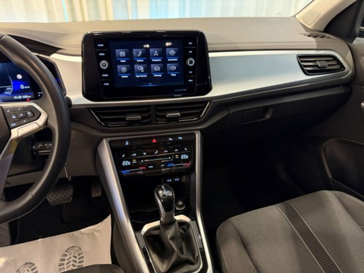 Volkswagen T-Roc 2.0 tdi Life 150cv dsg (10)