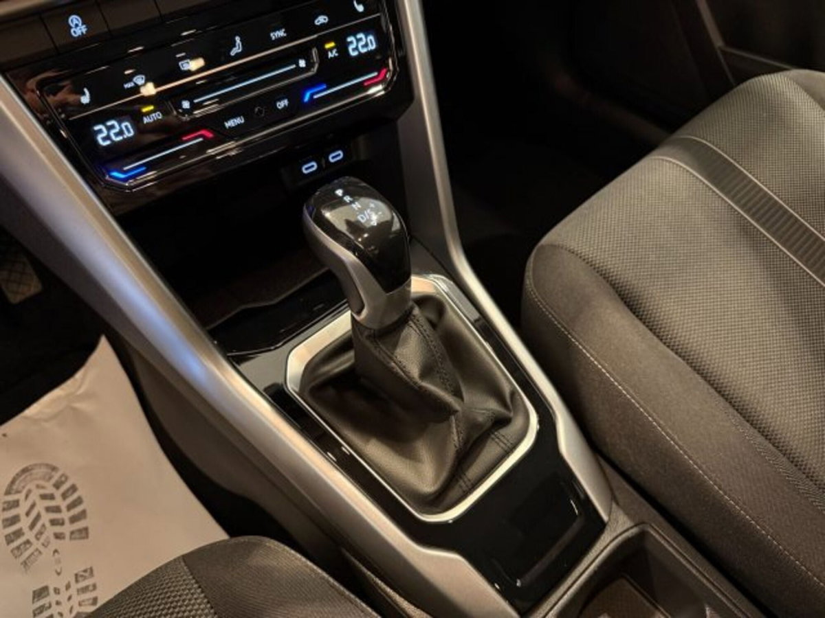 Volkswagen T-Roc 2.0 tdi Life 150cv dsg (18)