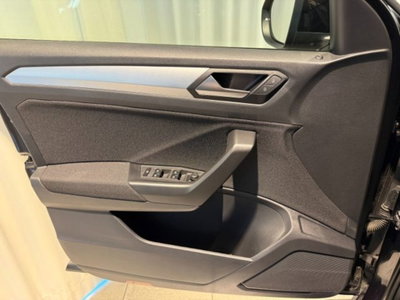 Volkswagen T-Roc 2.0 tdi Life 150cv dsg (7)