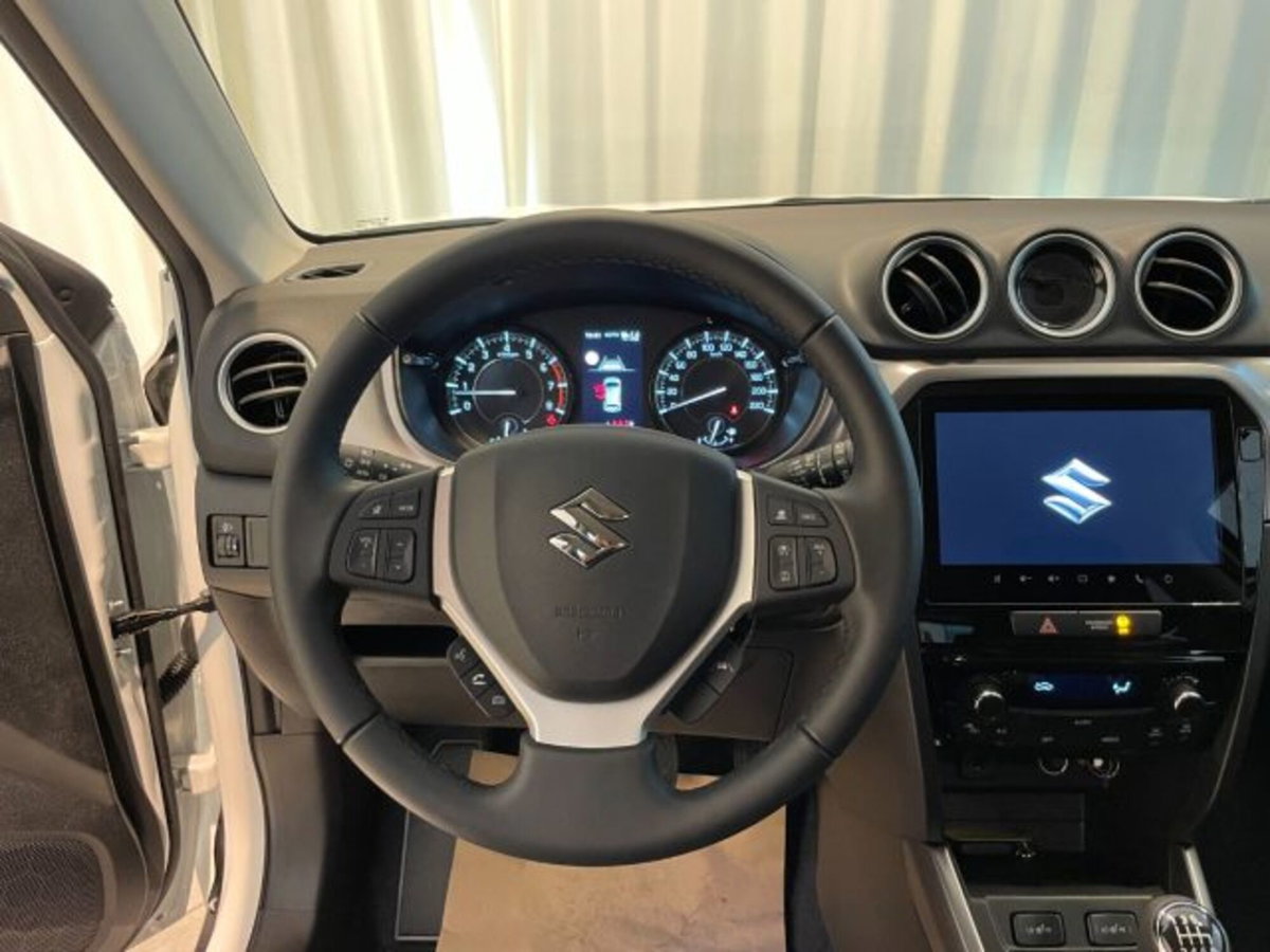 Suzuki Vitara 1.4 Hybrid 4WD AllGrip Easy Cool (9)
