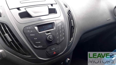 Ford Tourneo Courier 1.5 TDCI 75 CV Plus (12)