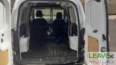 Ford Tourneo Courier 1.5 TDCI 75 CV Plus (14)