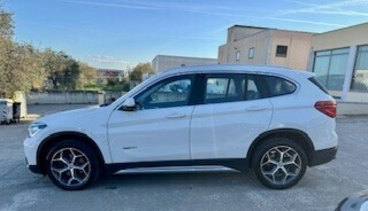 BMW X1 sDrive18d xLine Plus (11)
