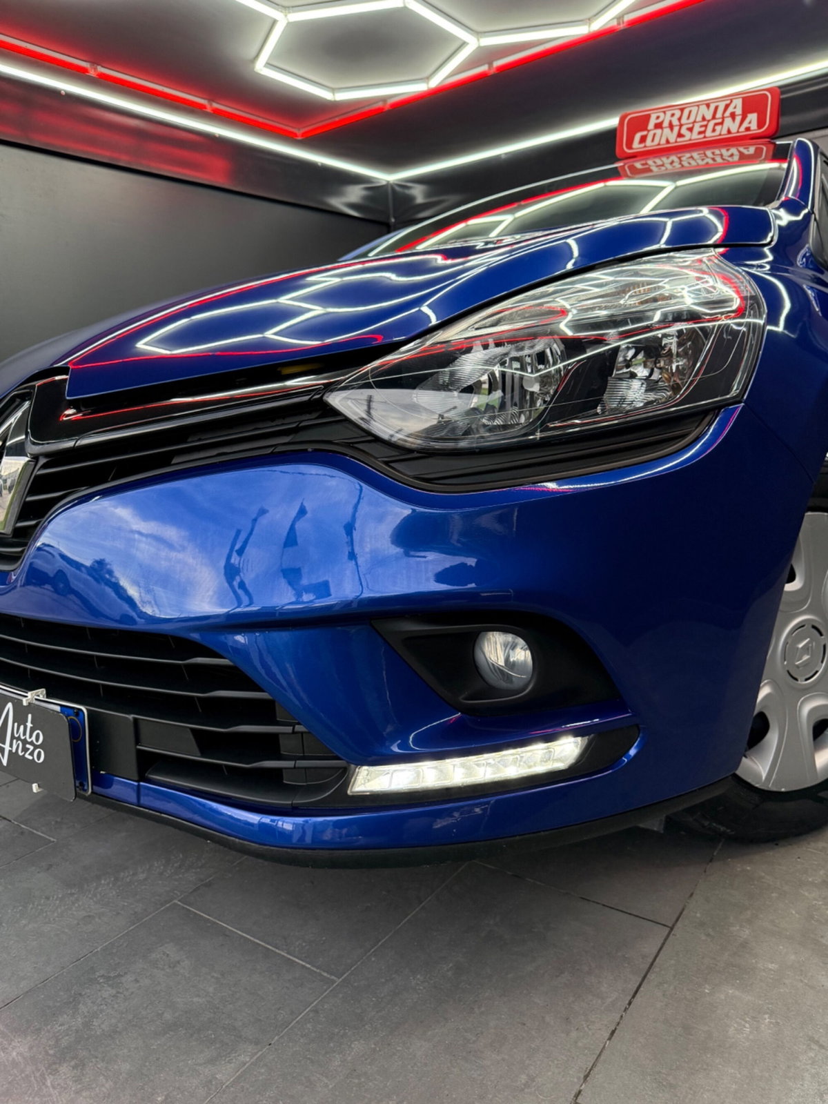 Renault Clio 1.2 75 CV 5 porte Duel (16)
