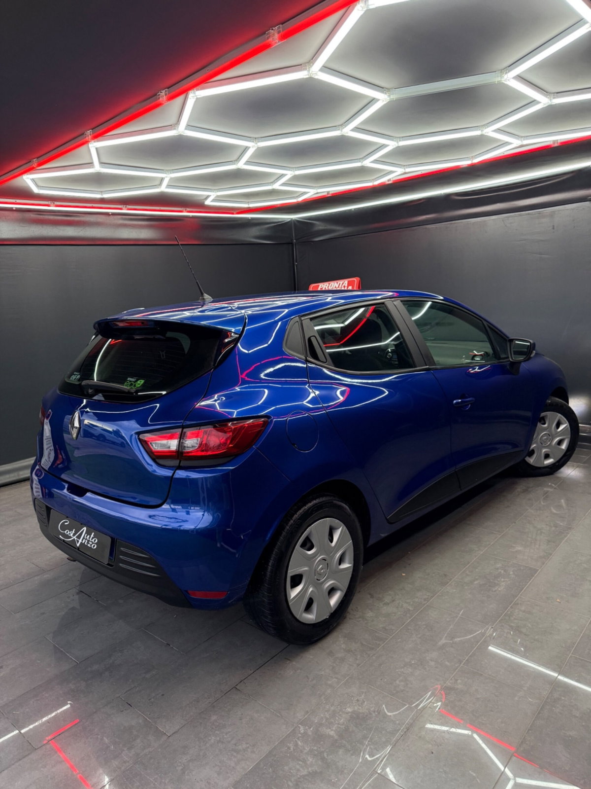 Renault Clio 1.2 75 CV 5 porte Duel (7)