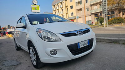 Hyundai i20 1.2 5p. Sound Edition usata