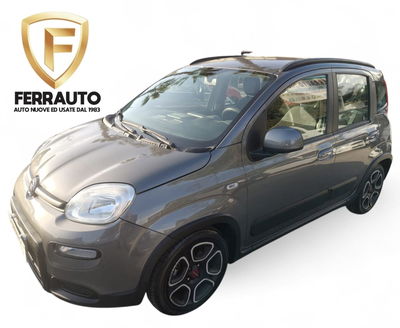 Fiat Panda 1.0 FireFly S&S Hybrid City Cross usata