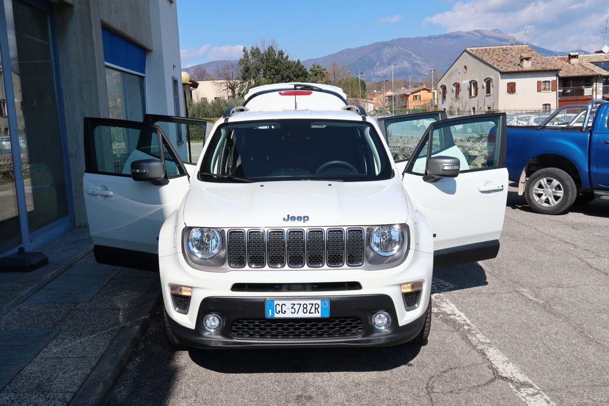 Jeep Renegade 1.3 T4 190CV PHEV 4xe AT6 Limited (10)