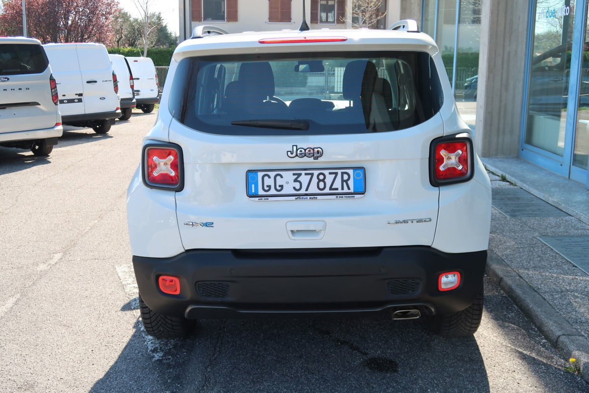 Jeep Renegade 1.3 T4 190CV PHEV 4xe AT6 Limited (6)