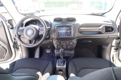 Jeep Renegade 1.3 T4 190CV PHEV 4xe AT6 Limited (7)