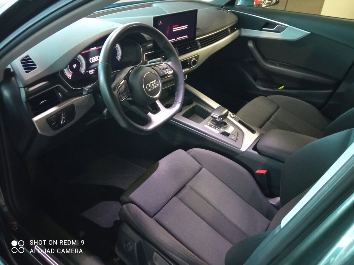 Audi A4 Avant 30 TDI/136 CV S tronic S line edition (6)