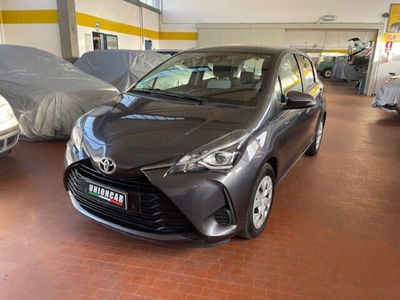 Toyota Yaris 1.0 5 porte Active usata