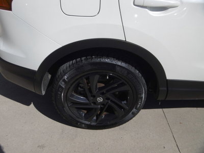 Nissan Qashqai 1.5 dCi Tekna (10)