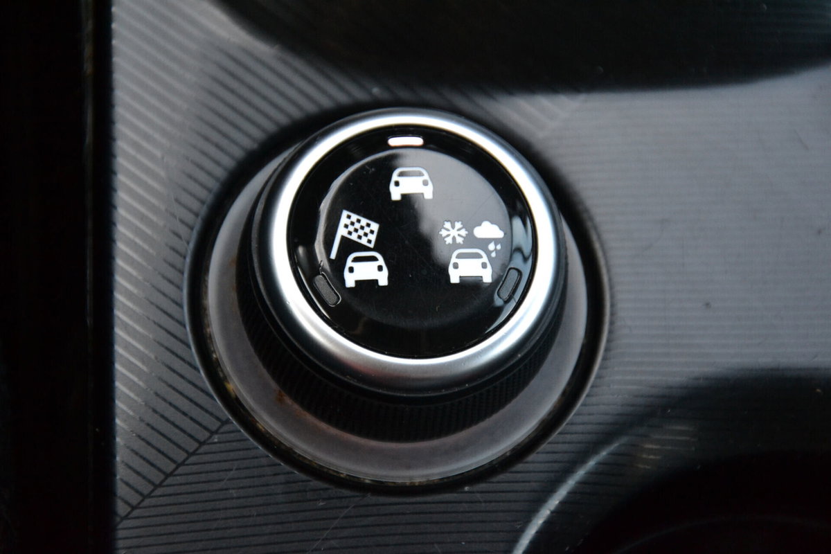 Fiat 500X 2.0 MultiJet 150 CV AT9 4x4 Mirror Cross (9)