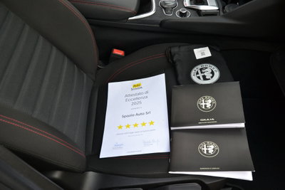 Alfa Romeo Giulia 2.0 Turbo 200 CV AT8 Sprint (16)