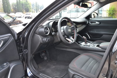 Alfa Romeo Giulia 2.0 Turbo 200 CV AT8 Sprint (6)