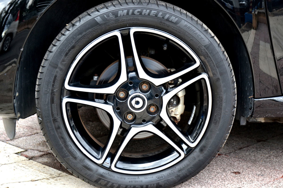 smart forfour forfour EQ Pulse (11)