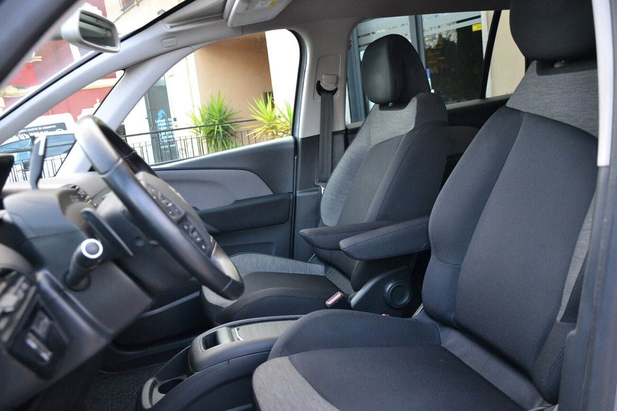 Citroen Grand C4 SpaceTourer Grand  Space  BlueHDi 130 S&S Shine Pack (17)