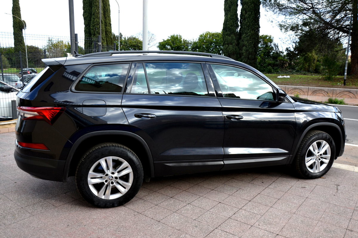Skoda Kodiaq 2.0 TDI EVO SCR 4x4 DSG 7 posti Laurin&Klement (5)