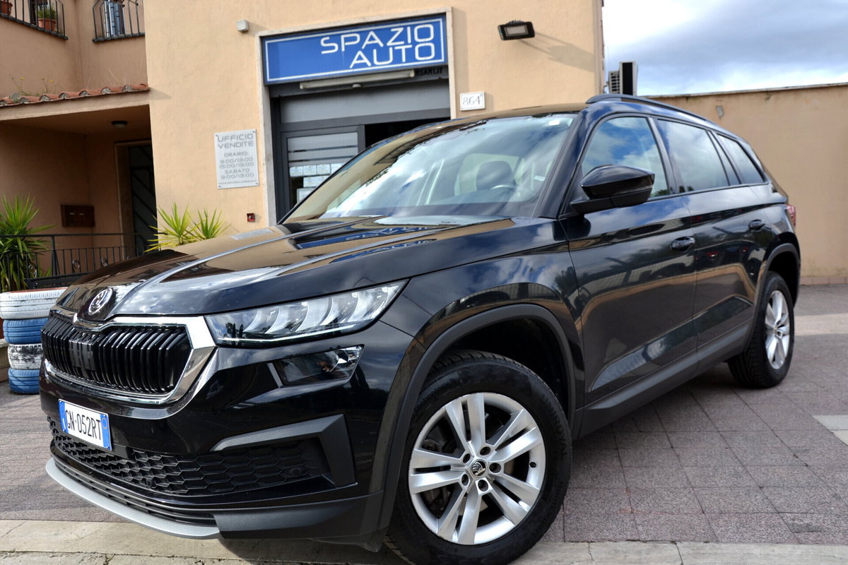 Skoda Kodiaq 2.0 TDI EVO SCR 4x4 DSG 7 posti Laurin&Klement (8)