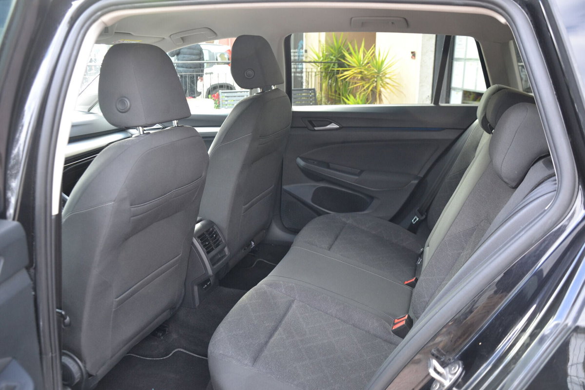 Volkswagen Golf Variant 2.0 tdi Style 150cv dsg (11)