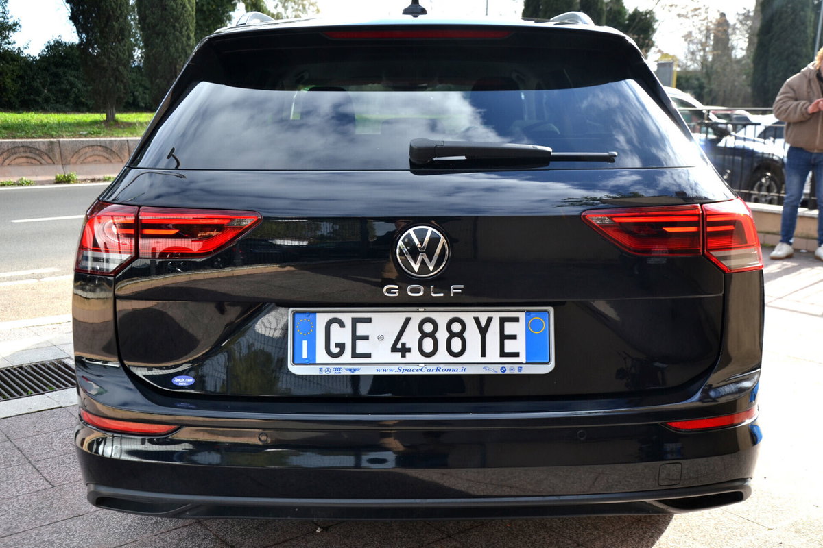 Volkswagen Golf Variant 2.0 tdi Style 150cv dsg (15)