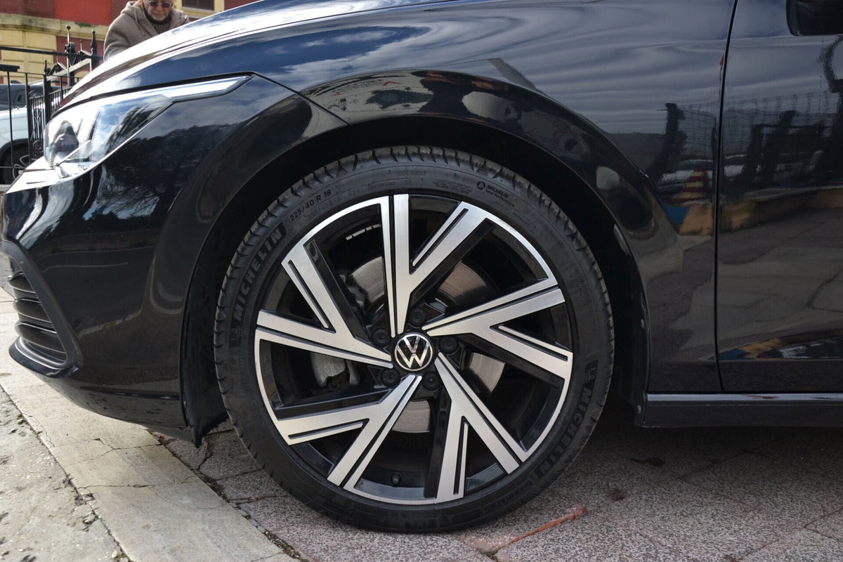 Volkswagen Golf Variant 2.0 tdi Style 150cv dsg (20)