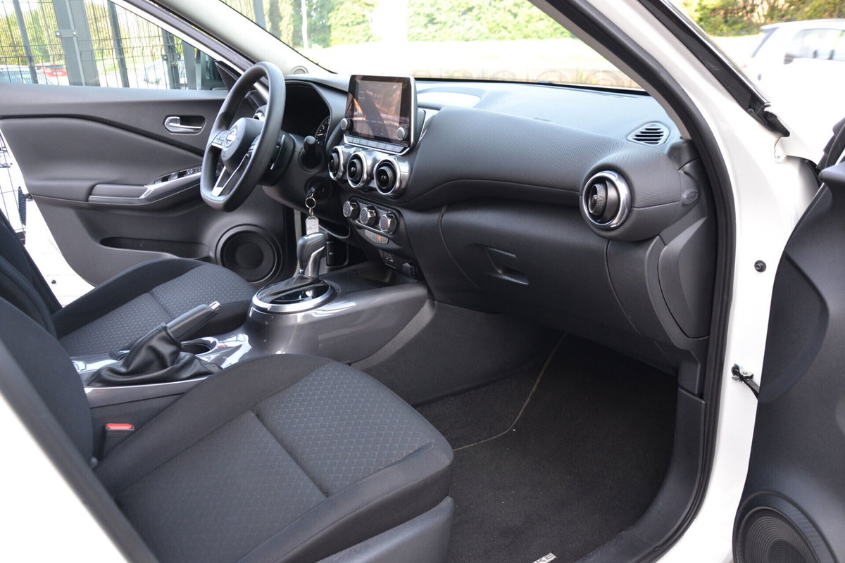 Nissan Juke 1.0 dig-t Tekna 114cv dct (13)