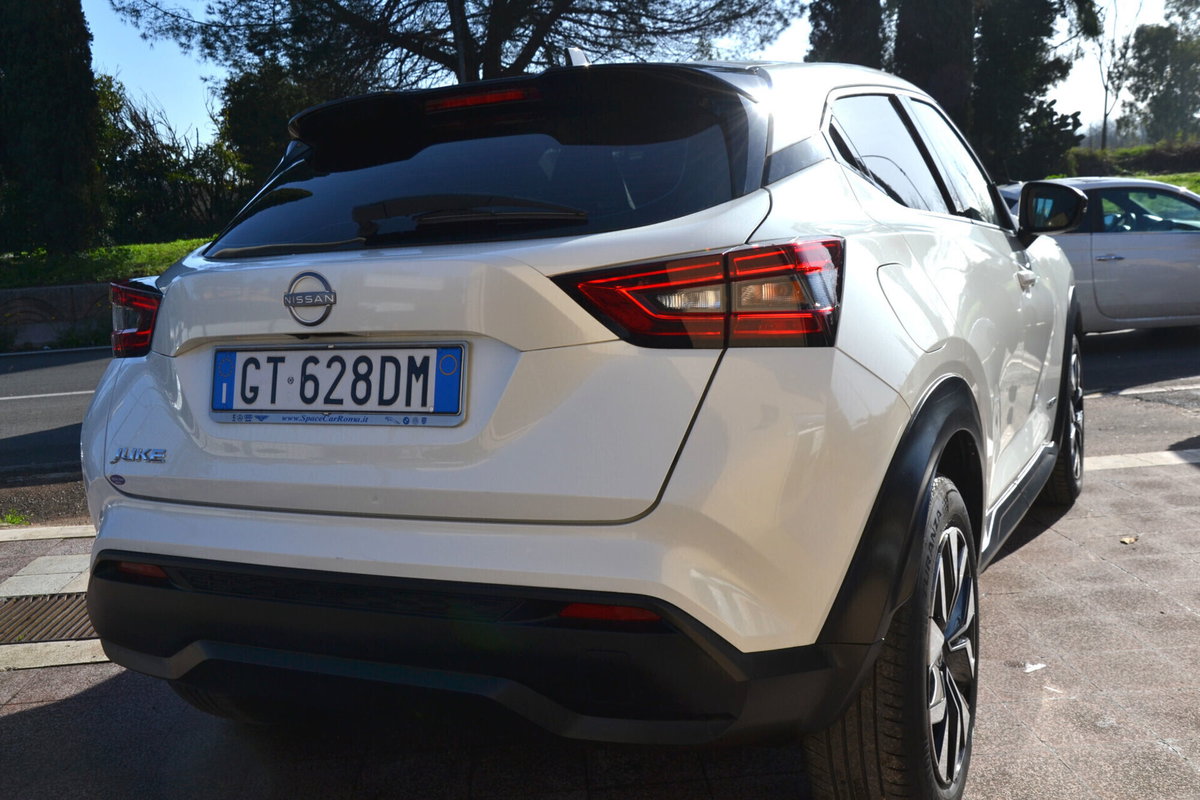 Nissan Juke 1.0 dig-t Tekna 114cv dct (6)