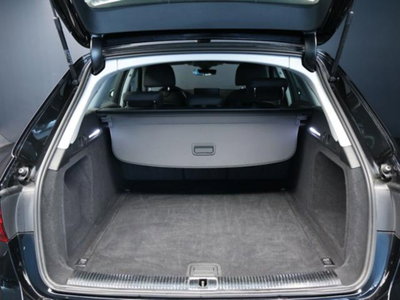 Audi A4 Avant 30 TDI/136 CV S tronic Business Advanced (7)
