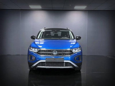 Volkswagen T-Roc 1.0 TSI Life (2)