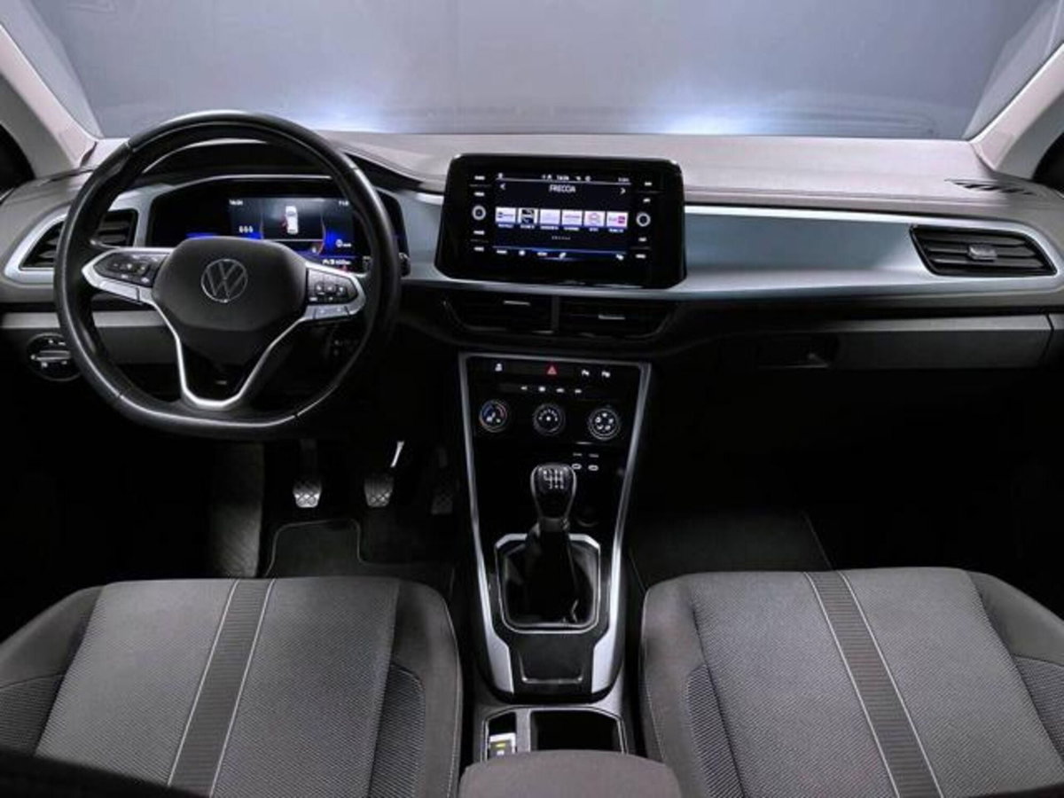 Volkswagen T-Roc 1.0 TSI Life (10)