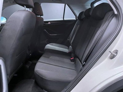 Volkswagen T-Roc 1.0 TSI Life (12)