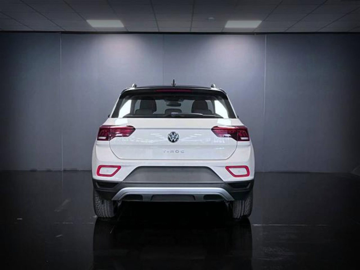 Volkswagen T-Roc 1.0 TSI Life (6)