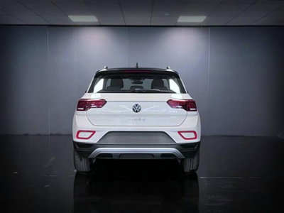 Volkswagen T-Roc 1.0 TSI Life (6)