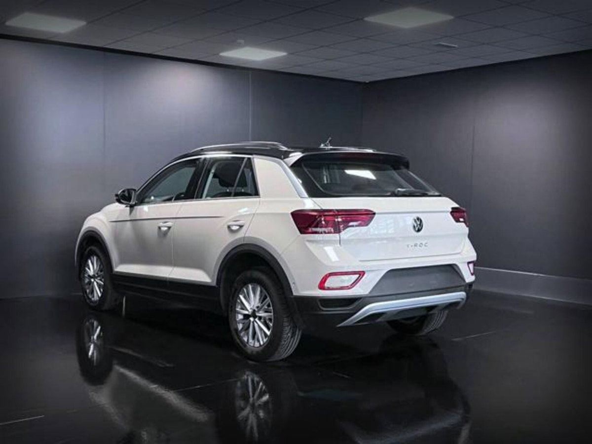 Volkswagen T-Roc 1.0 TSI Life (7)