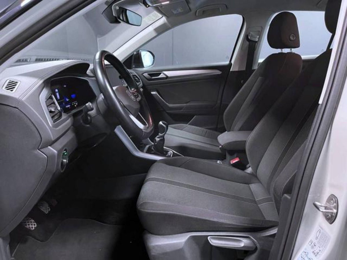 Volkswagen T-Roc 1.0 TSI Life (9)