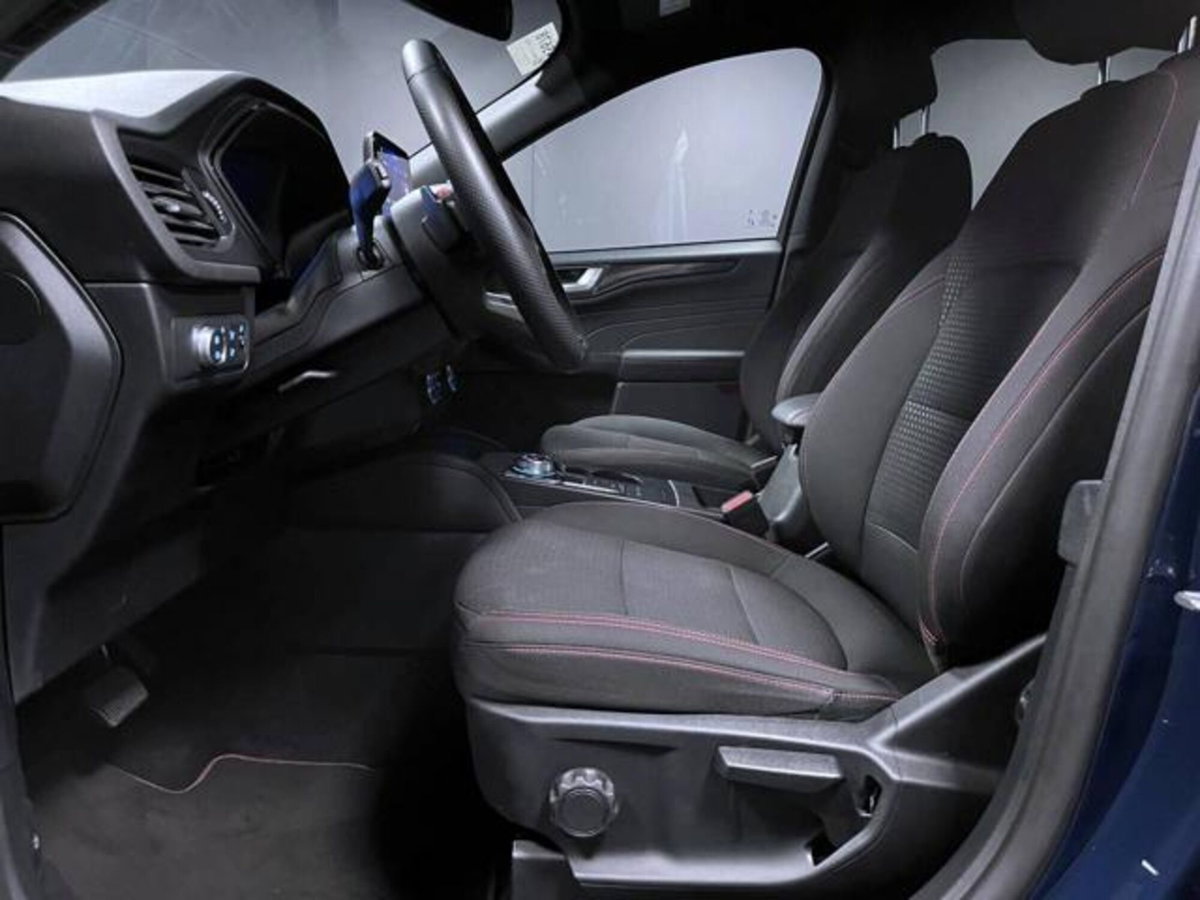 Ford Kuga 2.0 EcoBlue 120 CV aut. 2WD ST-Line X (10)
