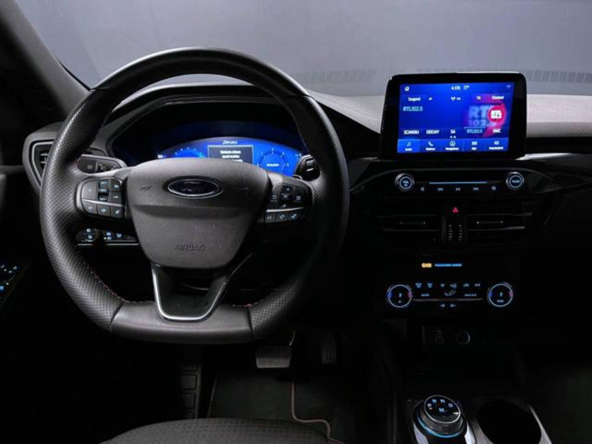 Ford Kuga 2.0 EcoBlue 120 CV aut. 2WD ST-Line X (11)