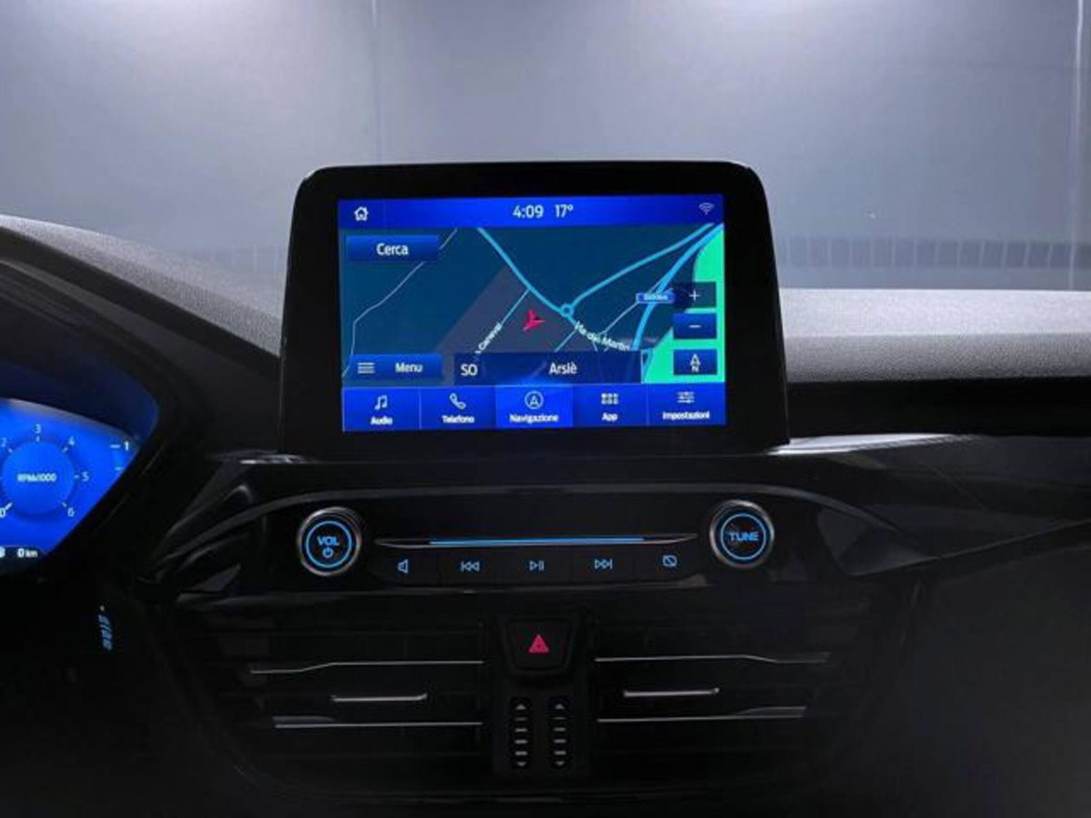 Ford Kuga 2.0 EcoBlue 120 CV aut. 2WD ST-Line X (14)