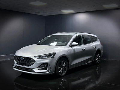 Ford Focus Station Wagon 1.5 EcoBlue 115 CV automatico SW ST-Line Design usata