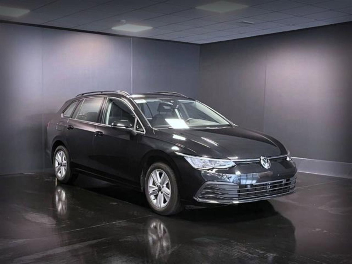 Volkswagen Golf Variant 1.0 TSI EVO Life (3)